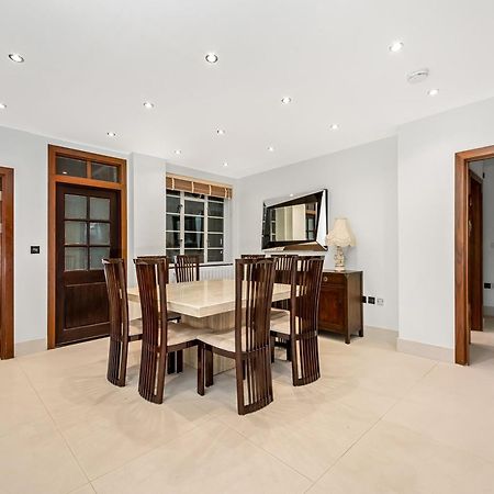 Elegance By The Park Apartment London Exterior photo